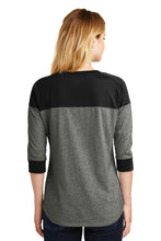 Load image into Gallery viewer, Ladies New Era® Heritage Blend 3/4-Sleeve Baseball Raglan Tee